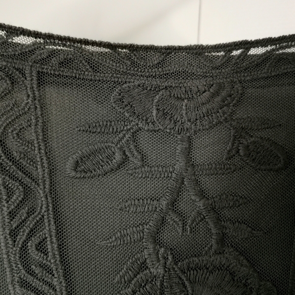 Orange Creek - Classy Charcoal Grey maxi lace event dress - Picture 6 of 16